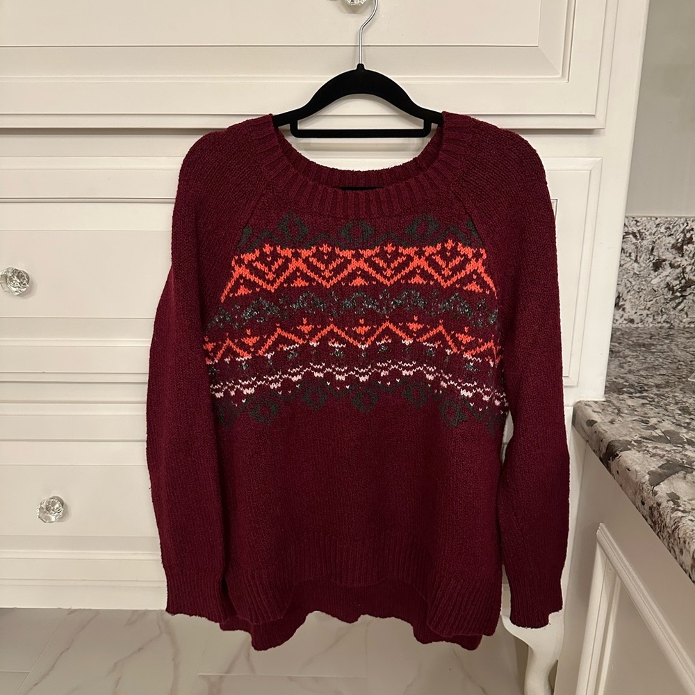 American Eagle sweater